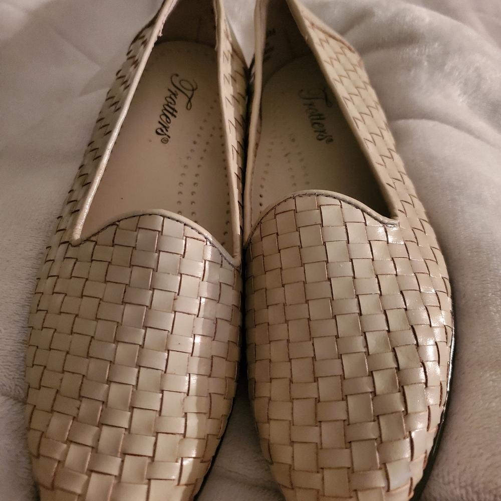 Trotters shoes